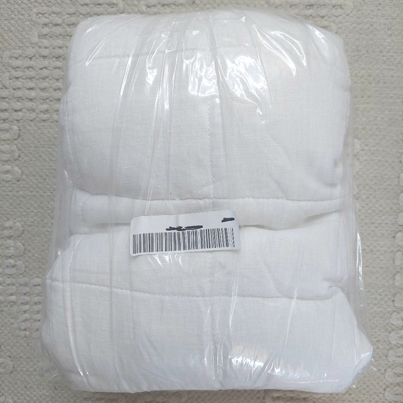 NWOT! Quince Linen Set Of 2 White Box Quilted Shams! --King (S4) - Picture 8 of 8